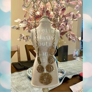 Rose Statement Necklace